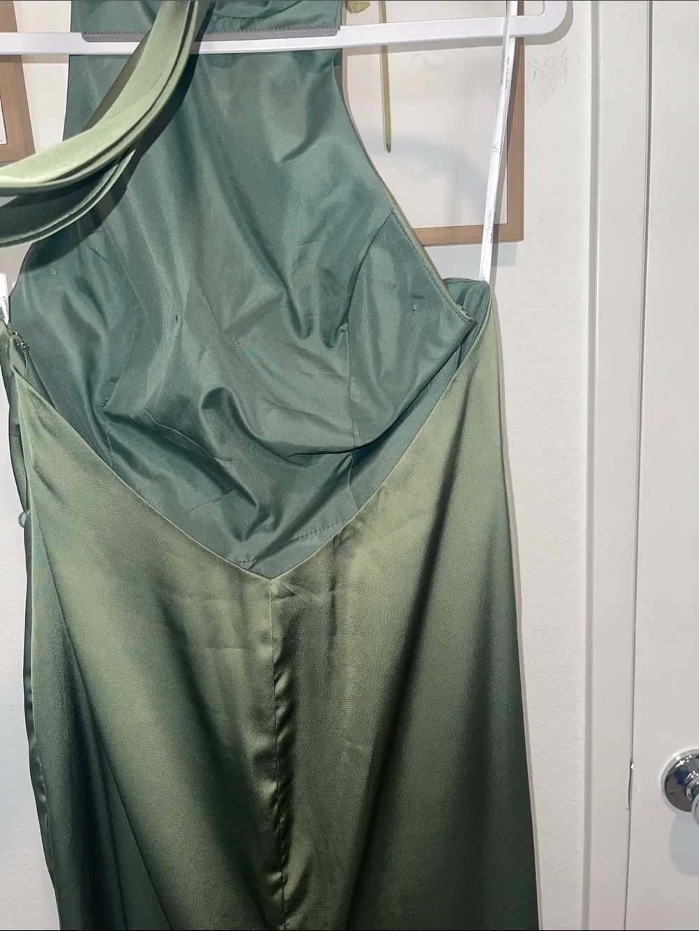 N/A elegant olive